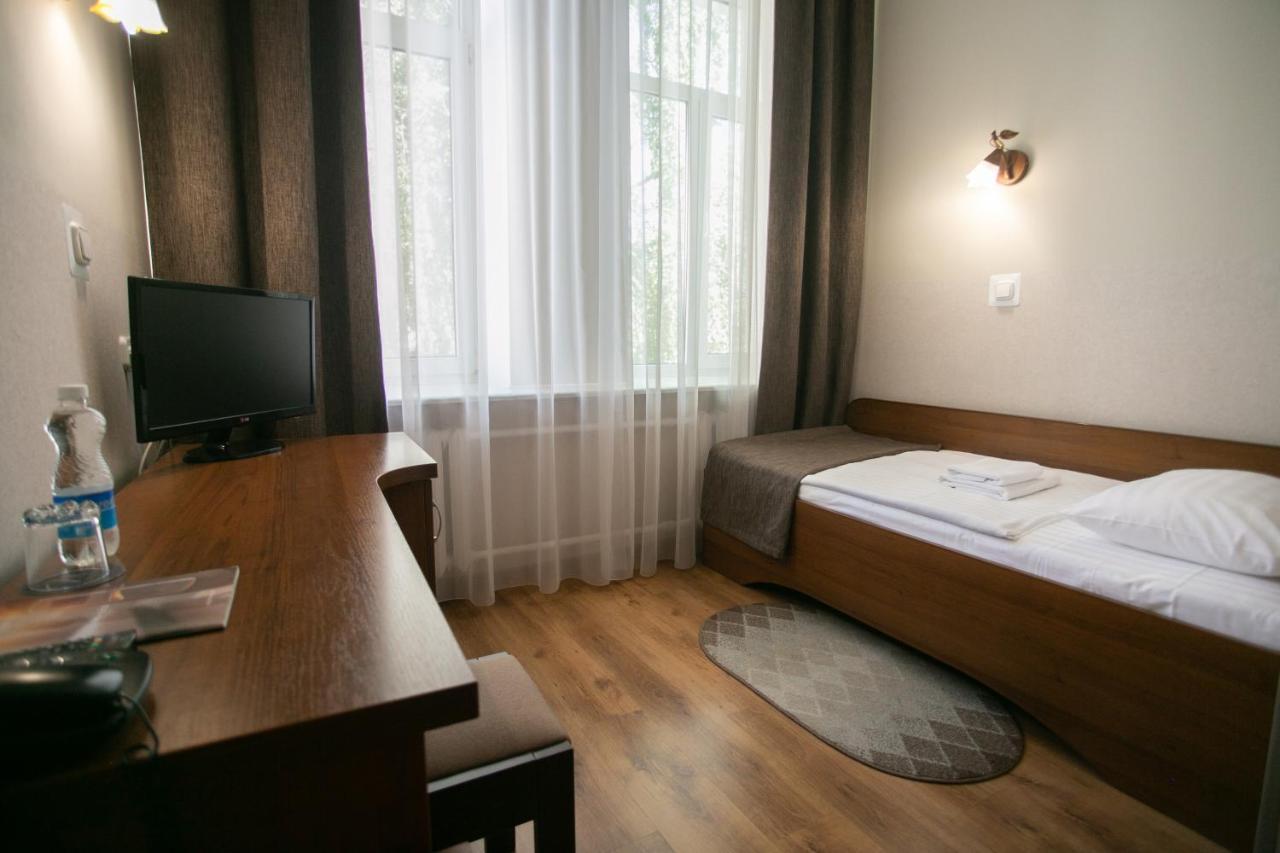 Molodezhnaya Hotel ブレスト エクステリア 写真
