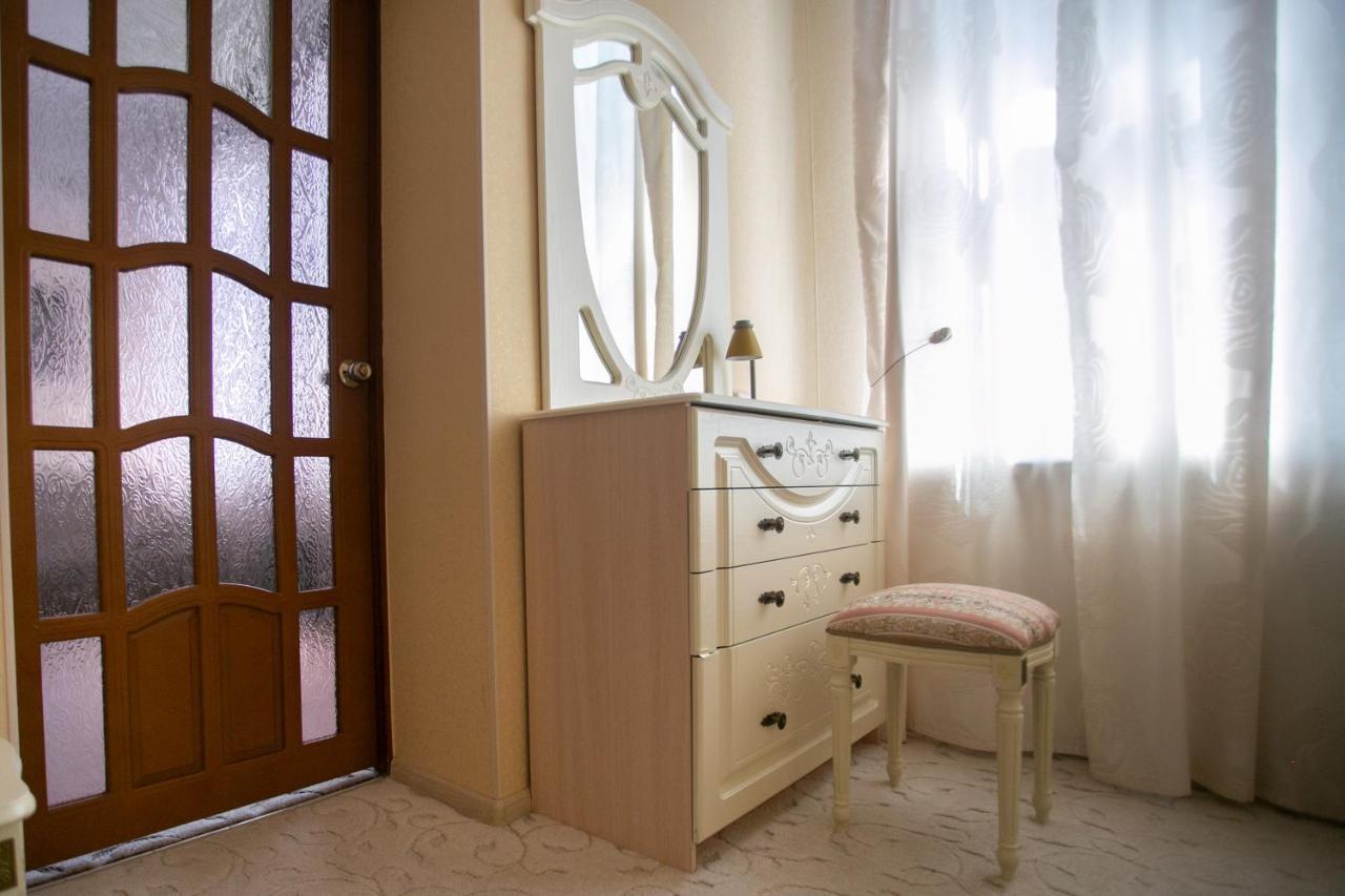 Molodezhnaya Hotel ブレスト エクステリア 写真