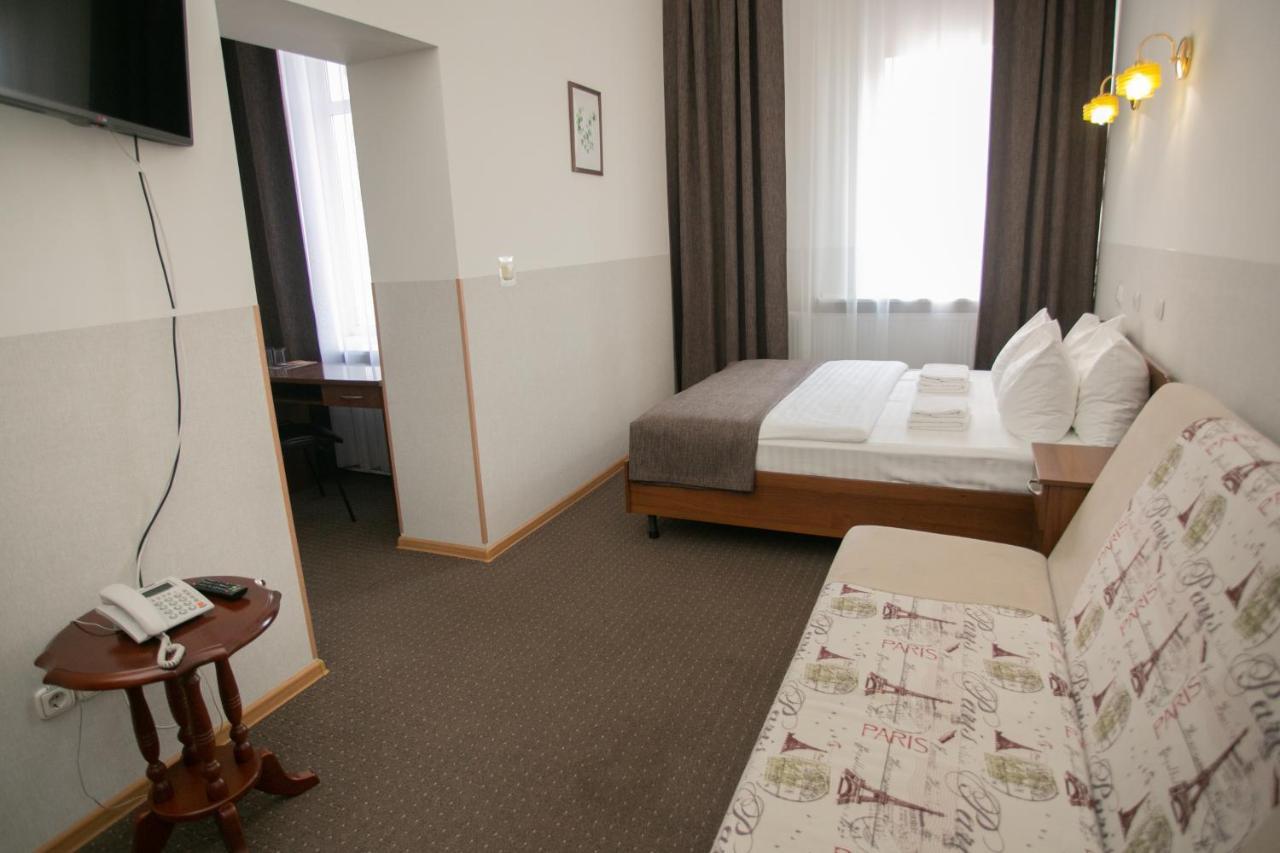 Molodezhnaya Hotel ブレスト エクステリア 写真