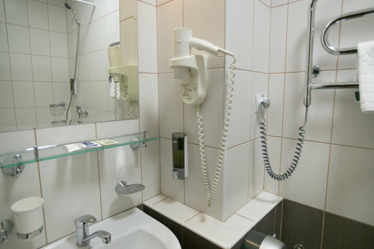 Molodezhnaya Hotel ブレスト エクステリア 写真