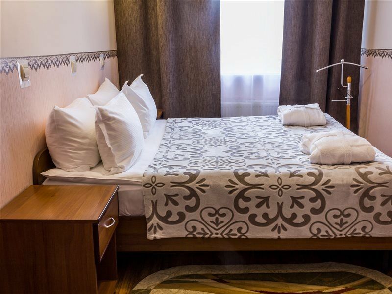 Molodezhnaya Hotel ブレスト エクステリア 写真